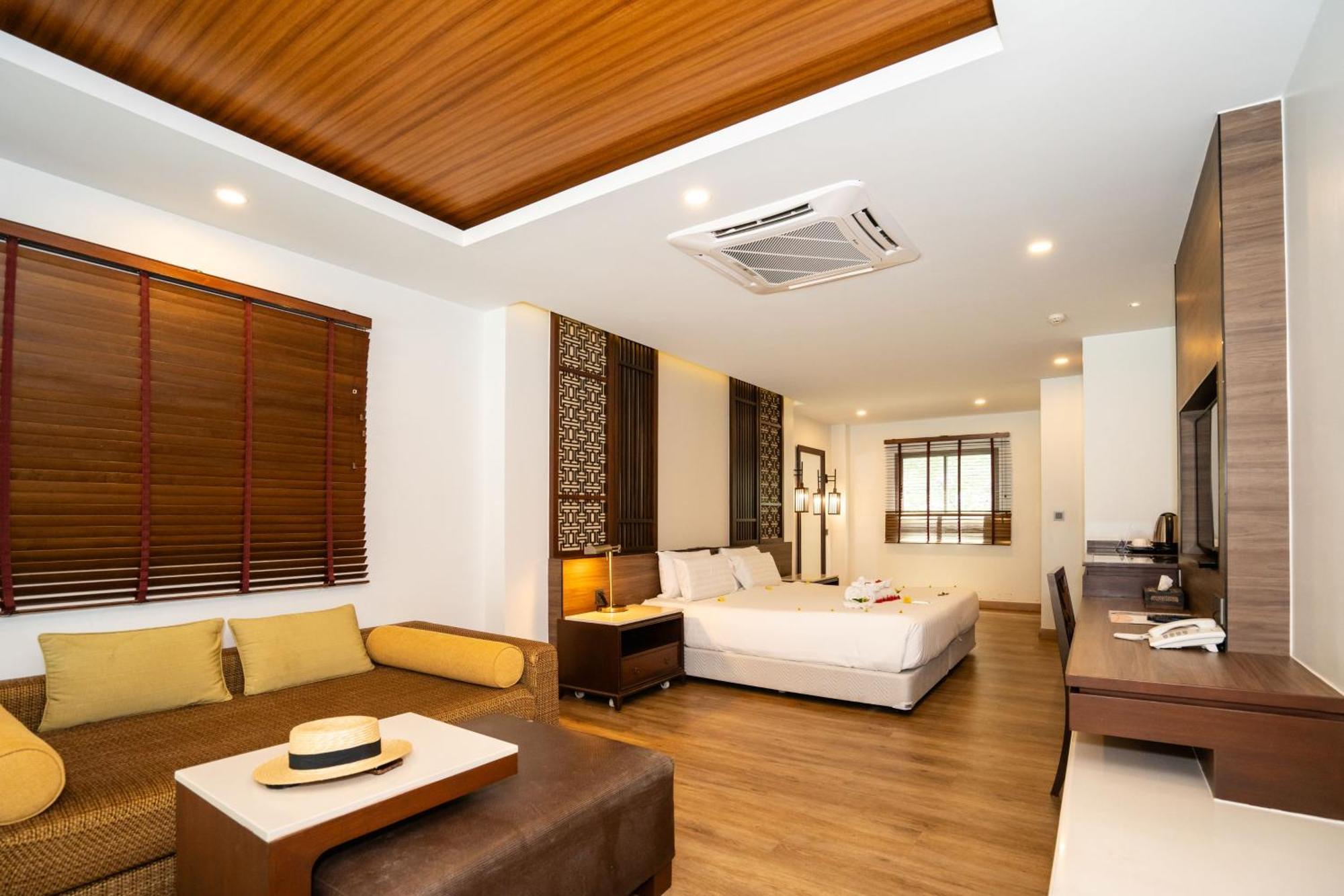 Le Resort And Villas Rawai Zewnętrze zdjęcie Deluxe Suite